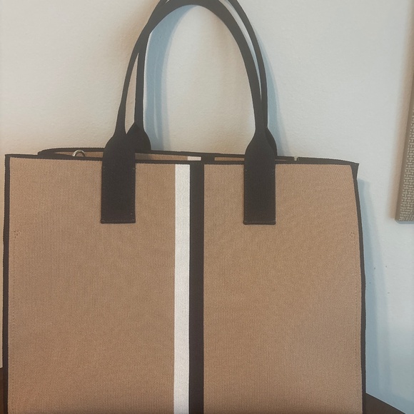 Rothy’s classic tote - Picture 1 of 3